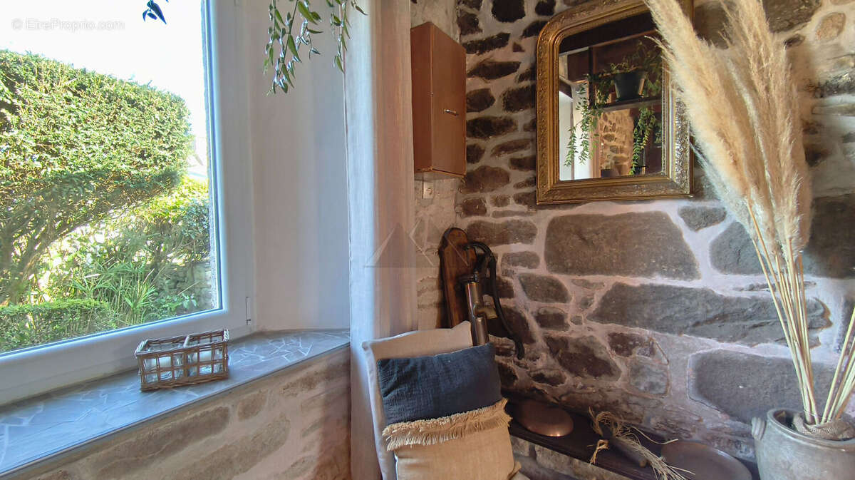 Maison en pierres a vendre lampaul-ploudalmezeau - photo 9