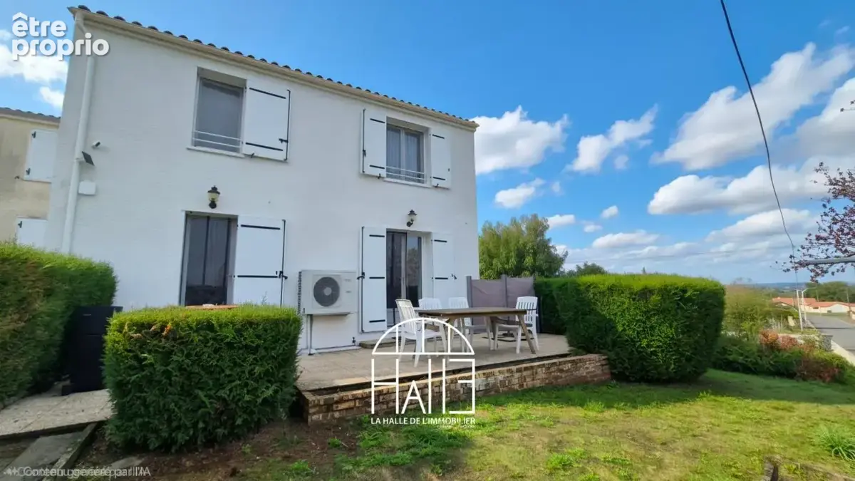 Maison 5 pièces 105 m² à vendre à Chabanais (16150) - photo 3