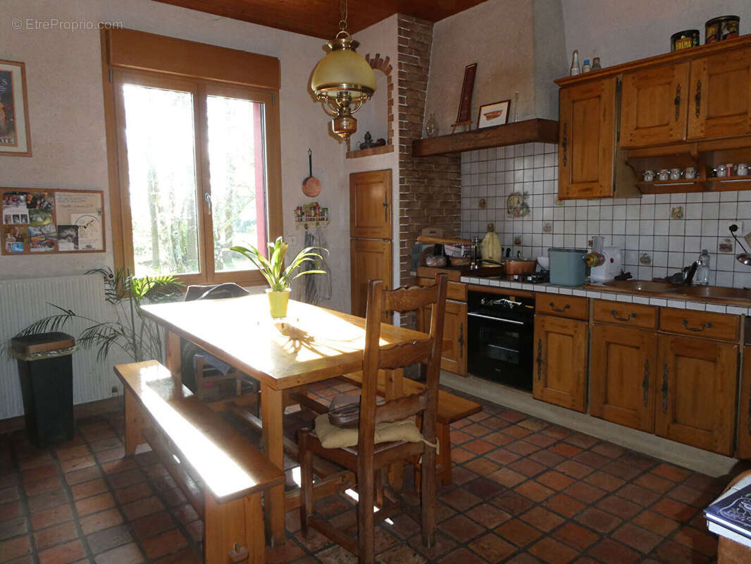 Maison à CHAUVE