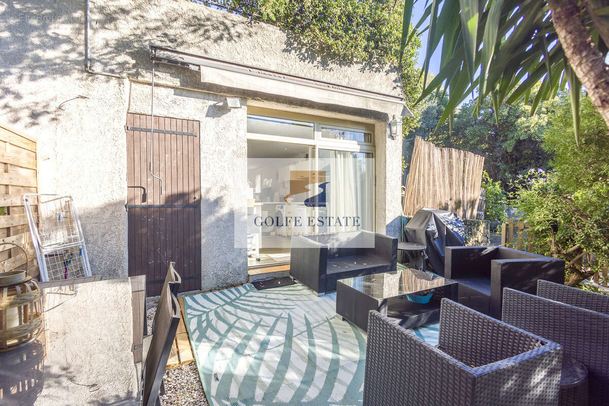 Maison à LA CROIX-VALMER