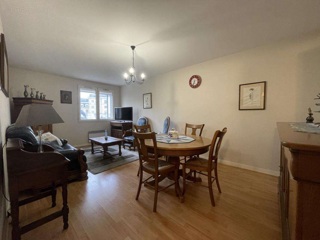 Appartement - photo 2
