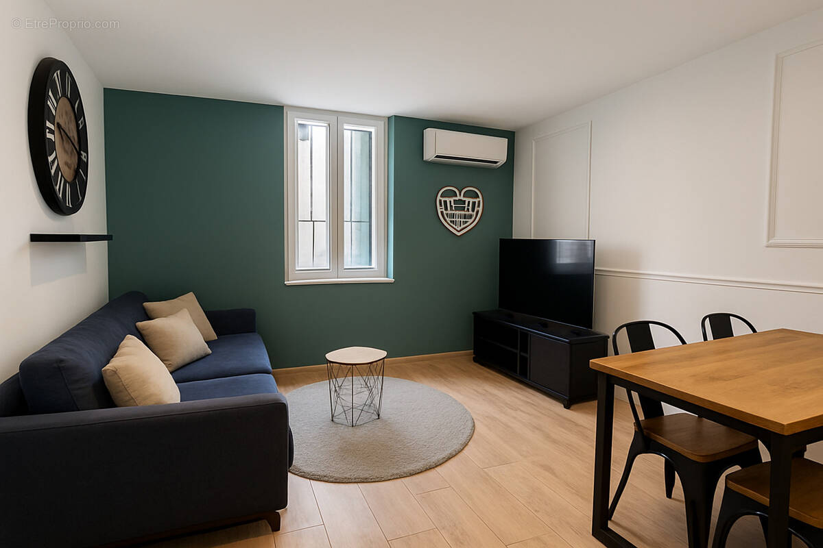 Appartement à CHATEAUNEUF-LES-MARTIGUES