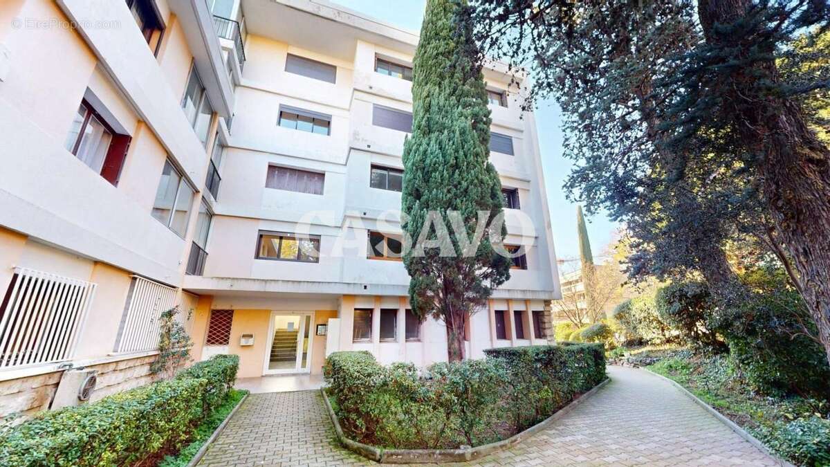 Appartement à AIX-EN-PROVENCE