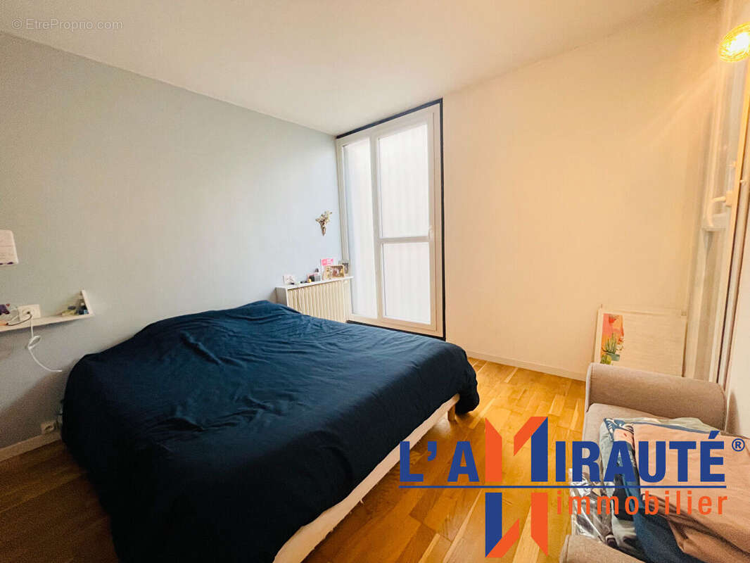 Appartement à SARTROUVILLE