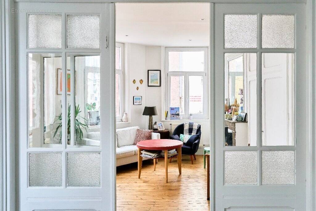 Appartement à LA MADELEINE