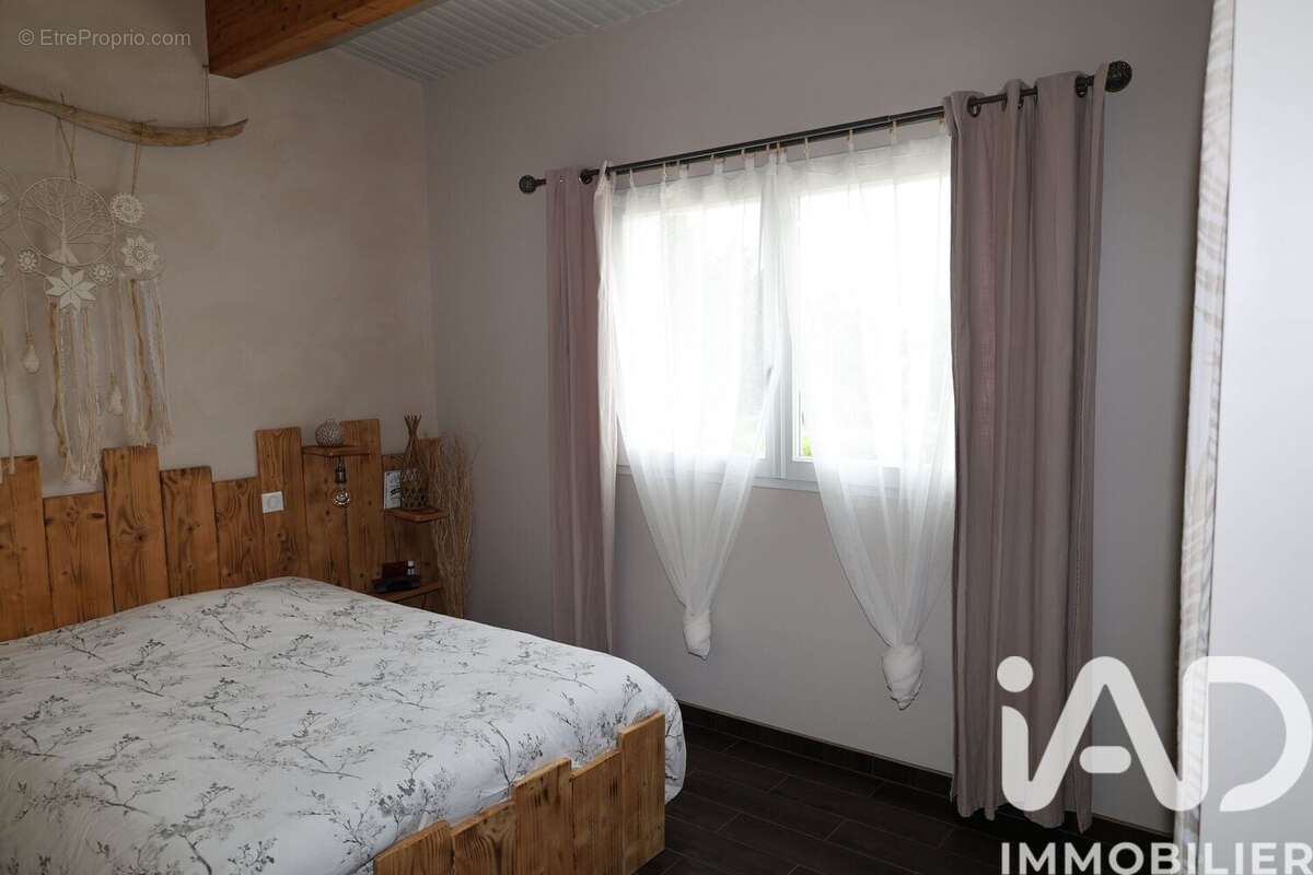 Photo 8 - Maison à LA CROIX-BLANCHE