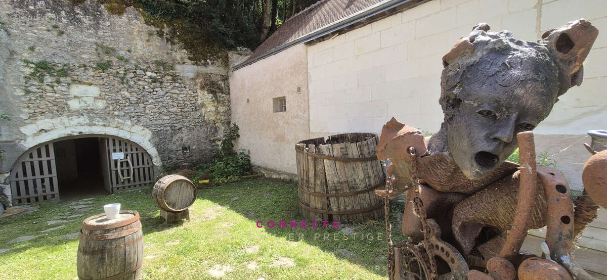 Maison à AZAY-SUR-CHER