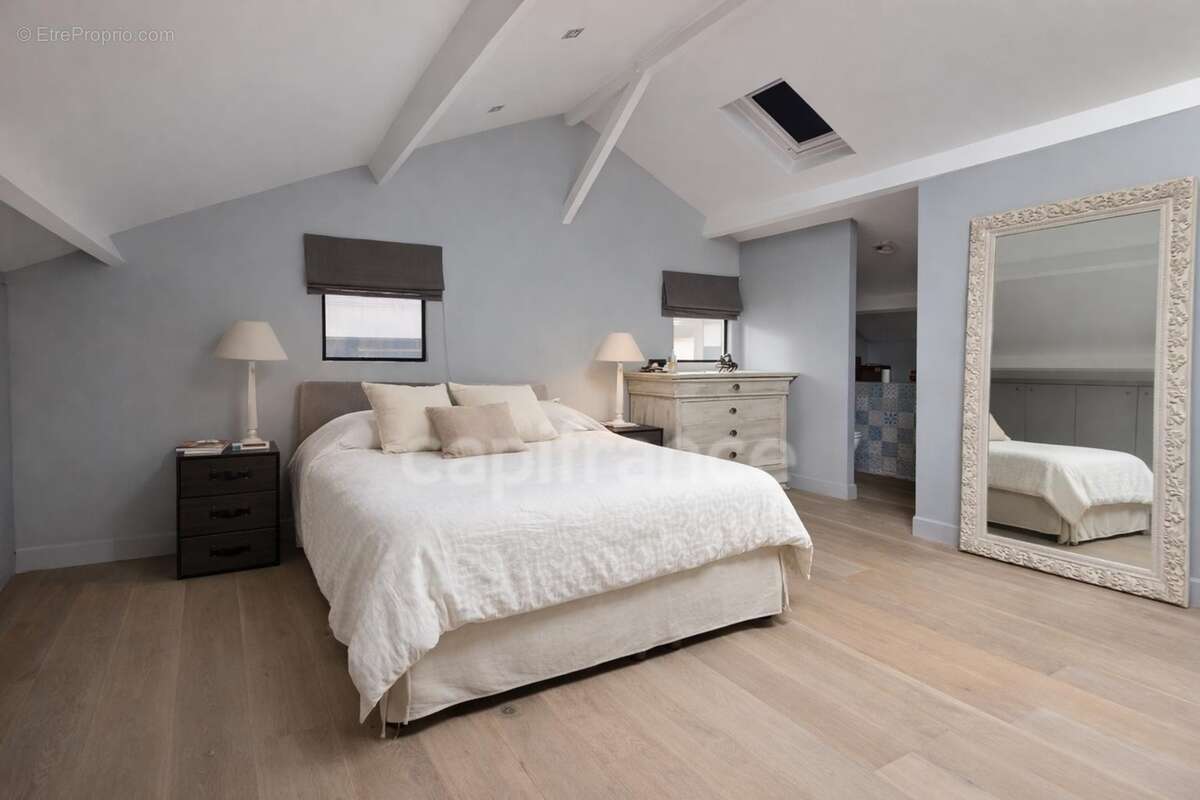 Loft contemporain 202 m² – quartier bergères  portes de la défense - terrasse 25 m² – parking - photo 8