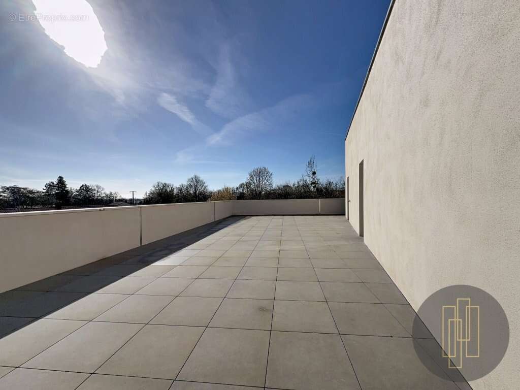 Appartement à ARNAS