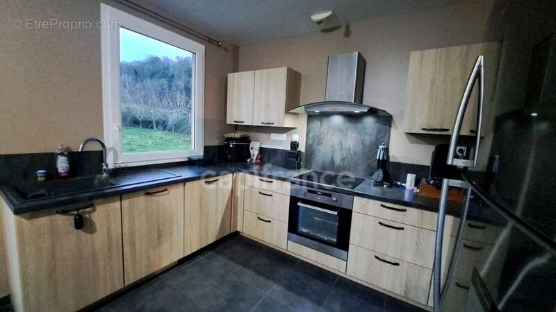 Maison à RESSONS-LE-LONG