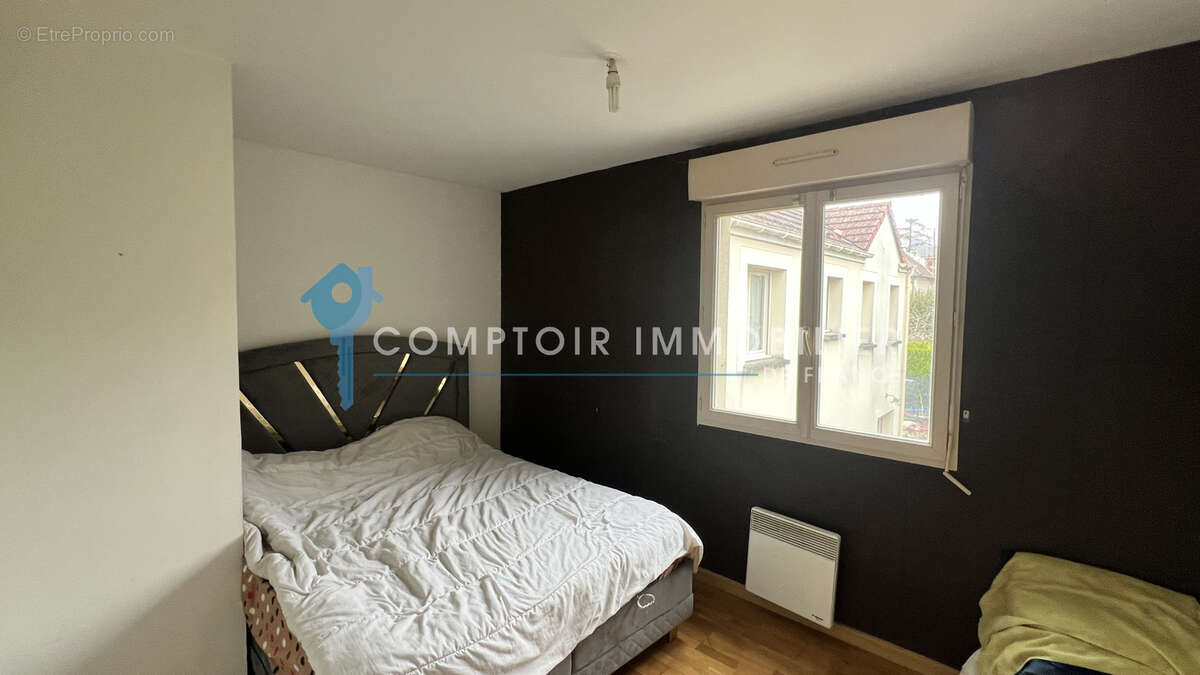Appartement à LA FERTE-ALAIS