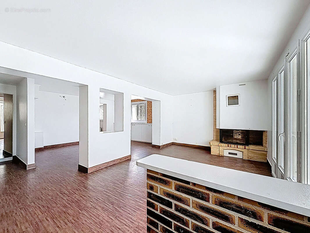 Maison à JOUARS-PONTCHARTRAIN