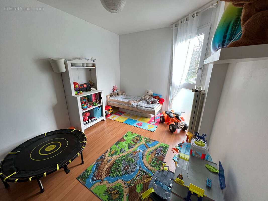 Appartement à ELANCOURT
