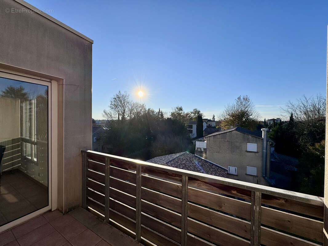 Appartement à L'ISLE-SUR-LA-SORGUE