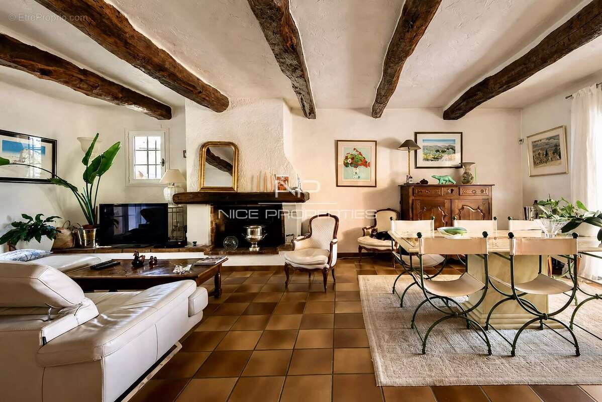 Nice, Saint Pancrace, superbe villa 6 pièces, Vue mer - photo 7