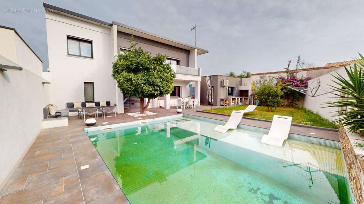 Maison à FRONTIGNAN