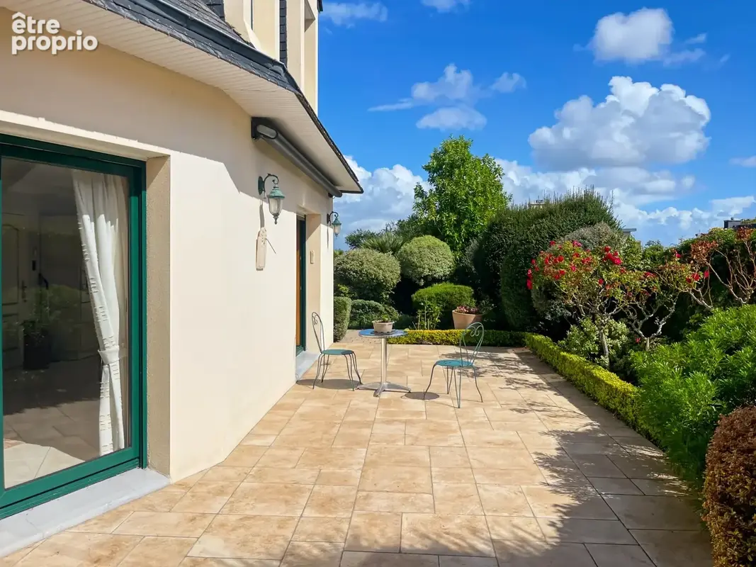 A vendre - Maison 7 pièces (160 m²) lumineuse à PLOUGASTEL DAOULAS  29470 - photo 3