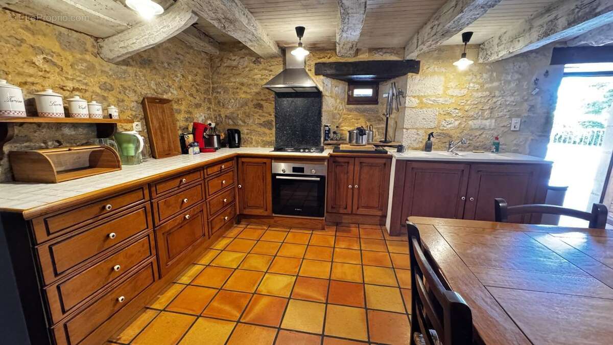 Maison à QUISSAC