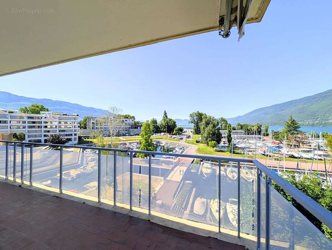Appartement à AIX-LES-BAINS
