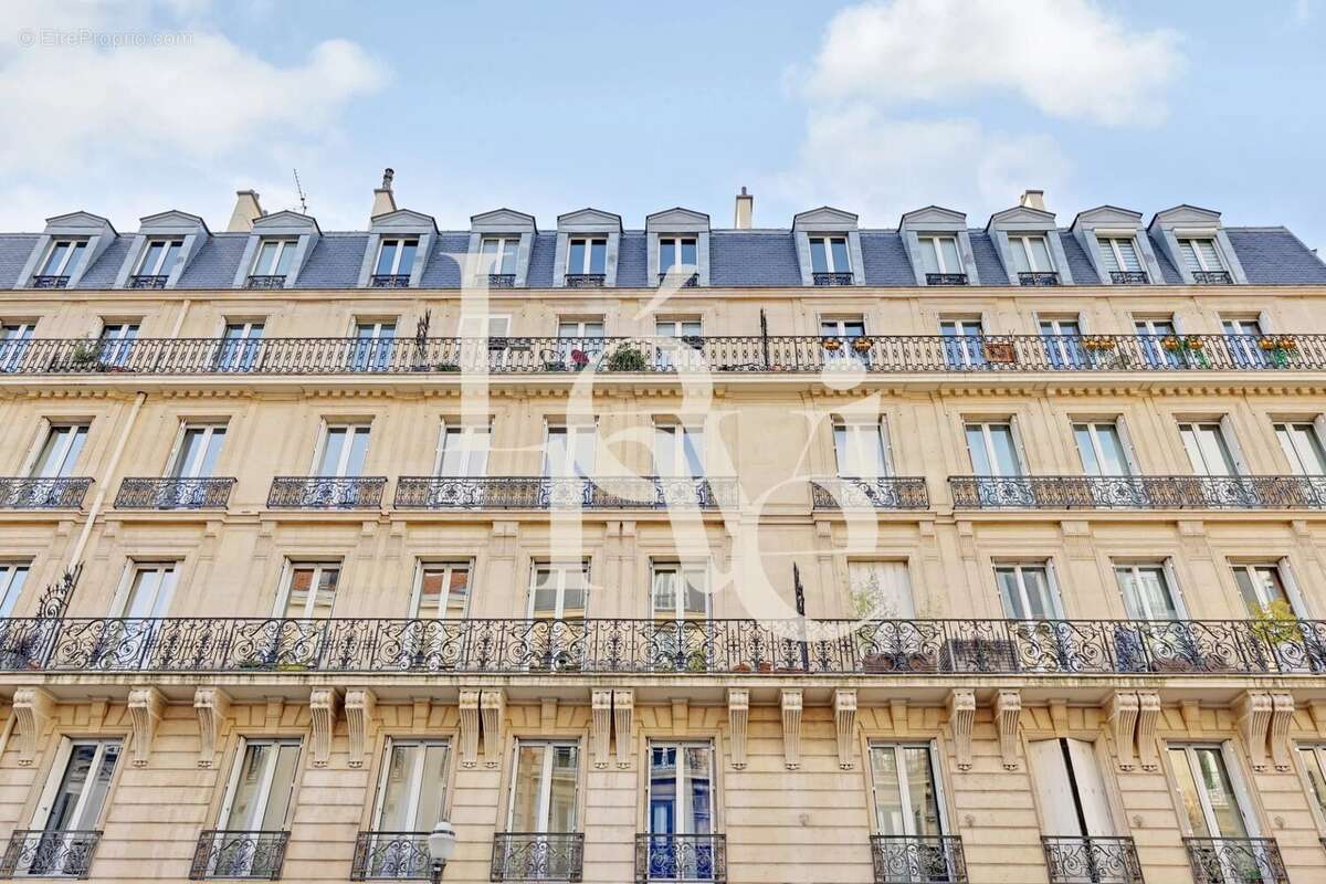 Appartement à BOULOGNE-BILLANCOURT