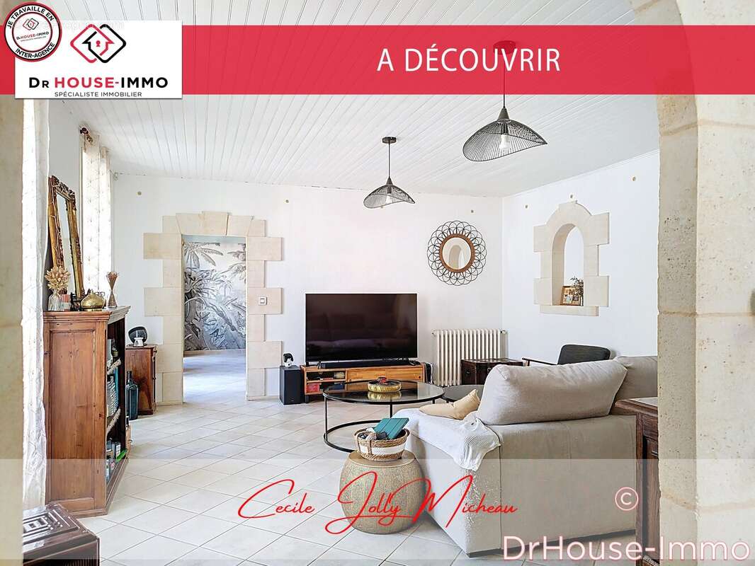 Maison à SAINT-GENES-DE-BLAYE