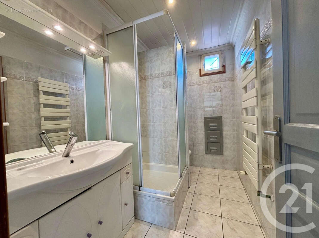 Appartement à LE CANNET