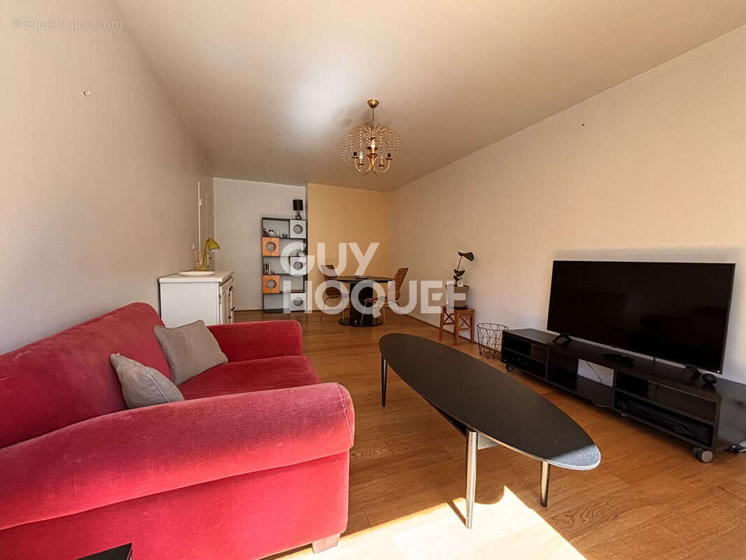 Appartement à SAINT-OUEN