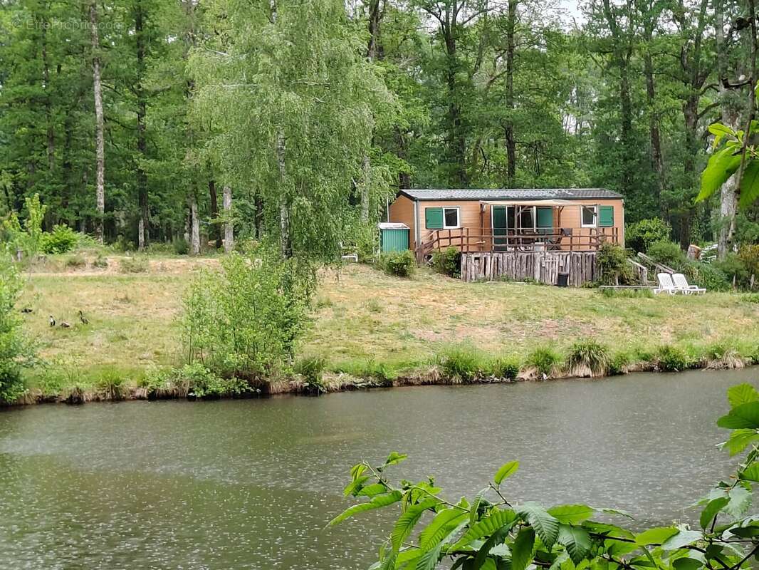 Maisonnette avec 2 étangs - photo 7