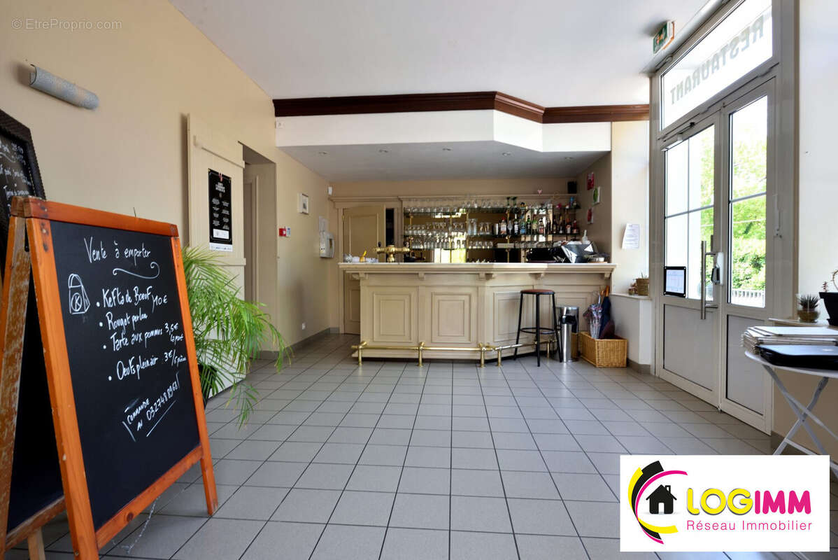 226 m² à Saint-Amand-Les-Eaux  - photo 6