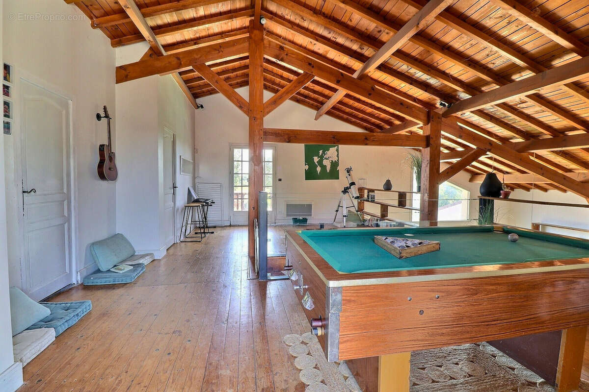 Maison à SAINT-ANDRE-DE-CUBZAC