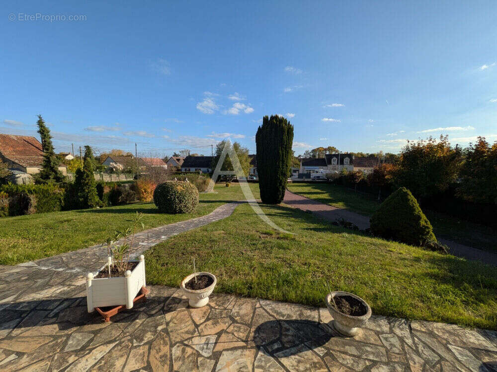 Maison à ONZAIN