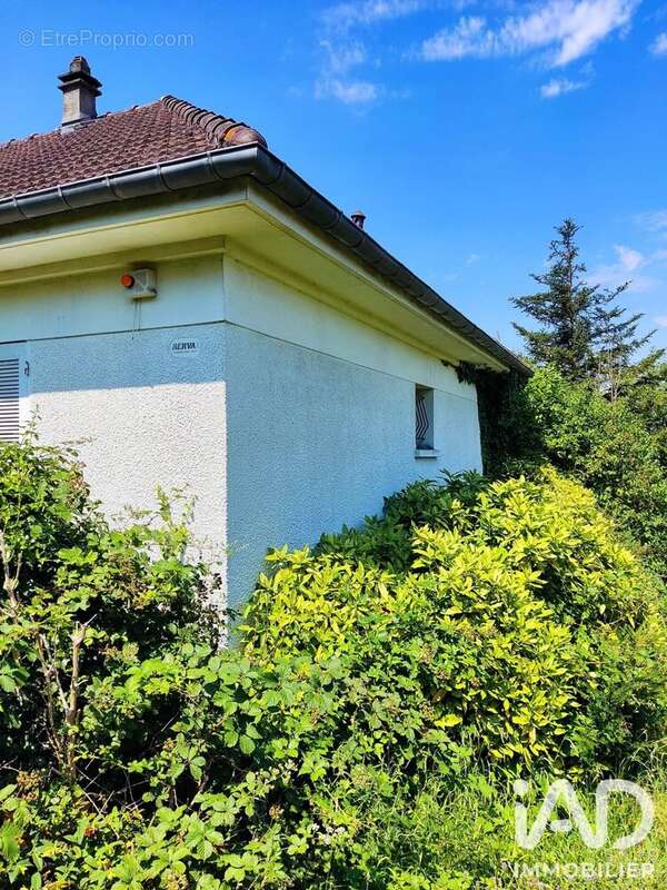 Maison 106 m² à La Ferte-Sous-Jouarre  - photo 2