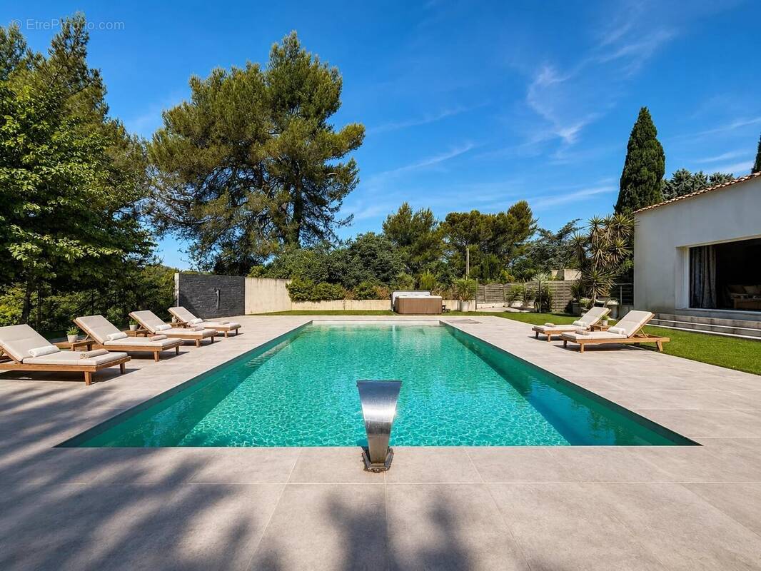 Maison à AUBAGNE