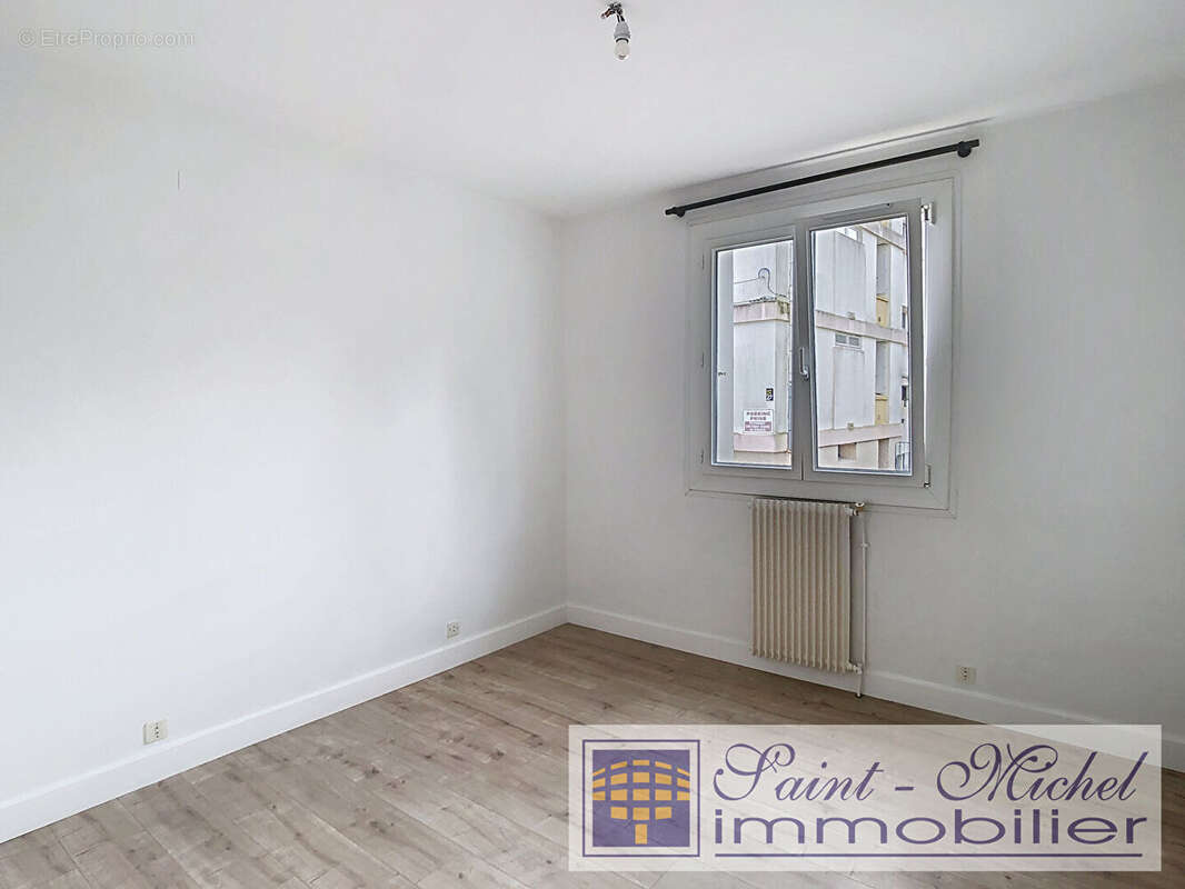 Appartement à QUIMPERLE