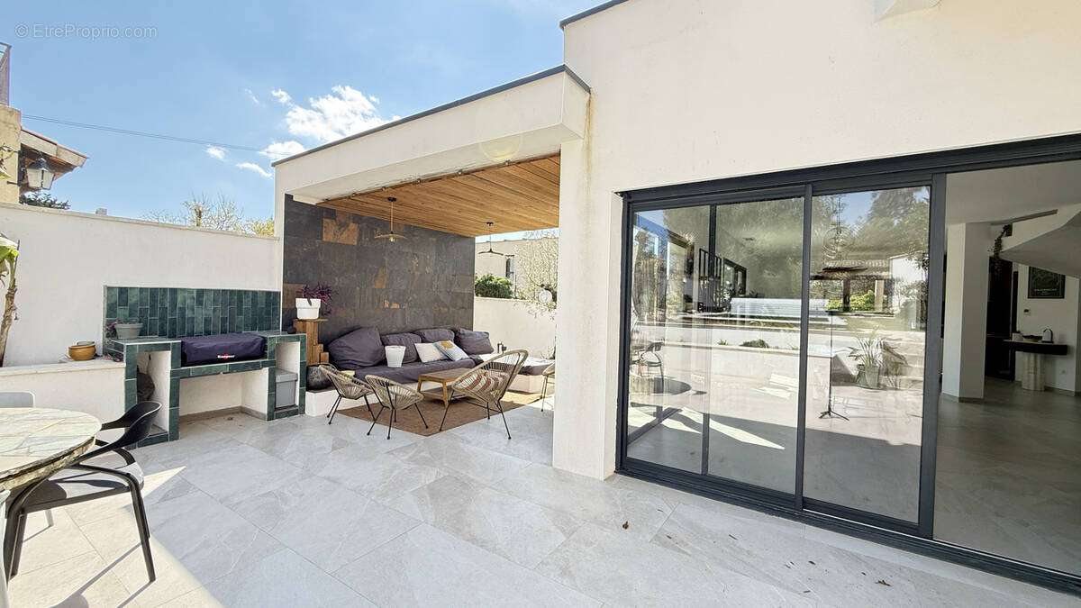 Maison à CASTELNAU-LE-LEZ