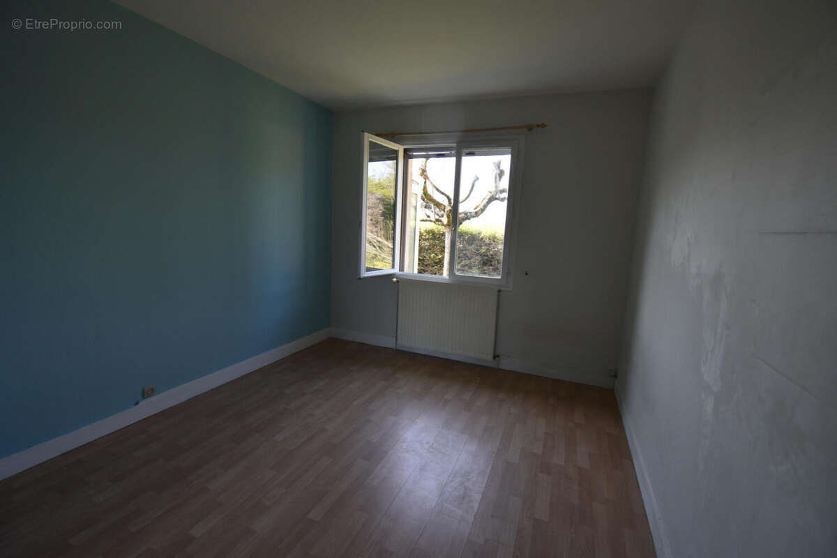 DSC_0035 - Maison à RUELLE-SUR-TOUVRE