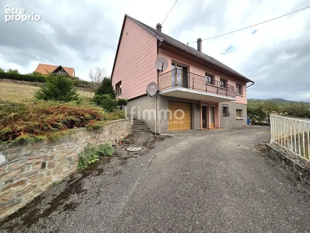Maison de 5 pièces, 127 m² avec terrasse, balcon et potentiel - photo 1