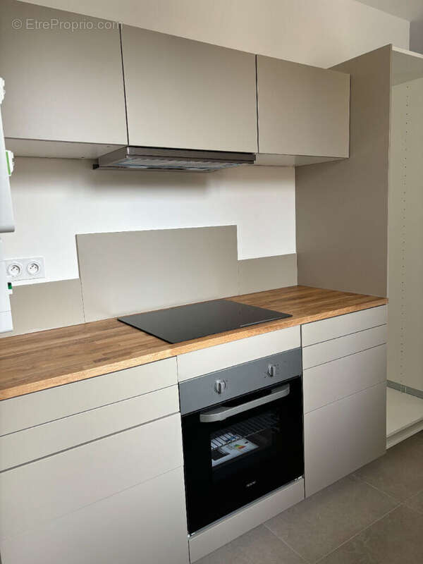 Appartement à GREZIEU-LA-VARENNE