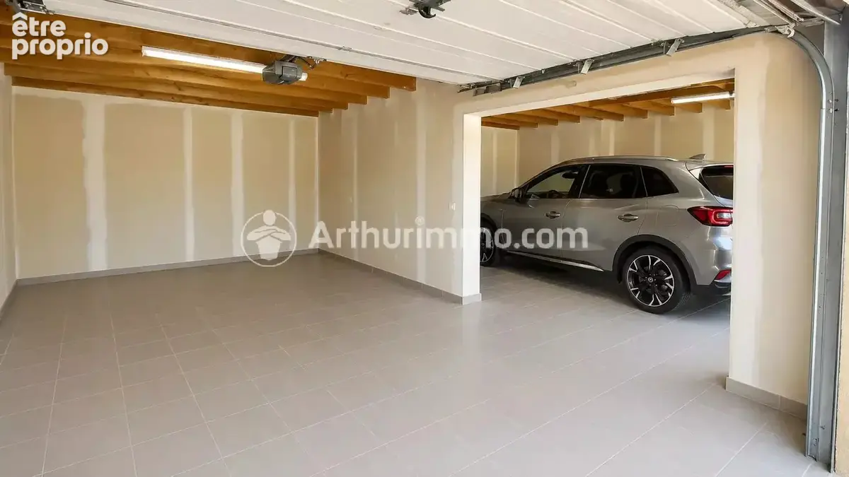 Plain-pied avec piscine - 4 ch 125 m² - photo 17