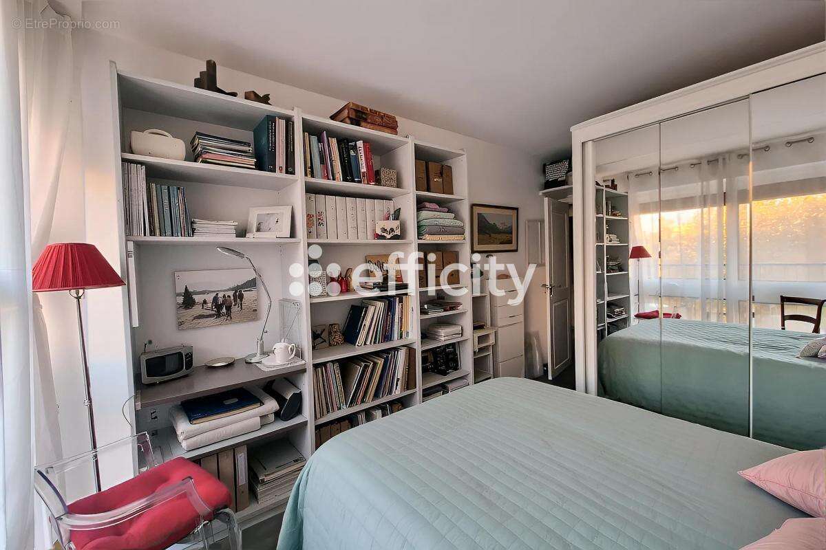 Appartement à LE CHESNAY