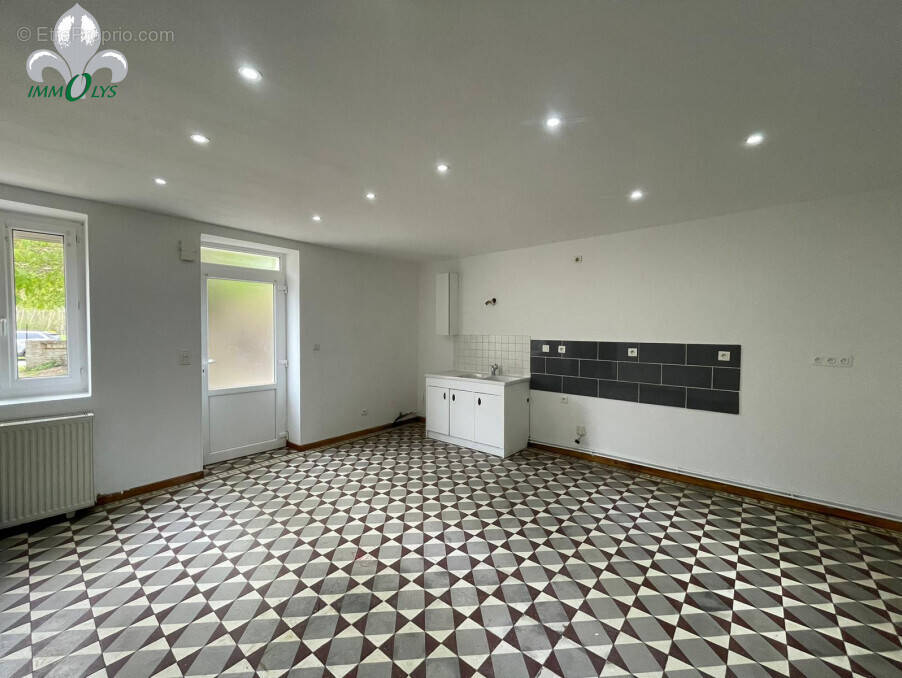 Maison à PAGNY-LE-CHATEAU