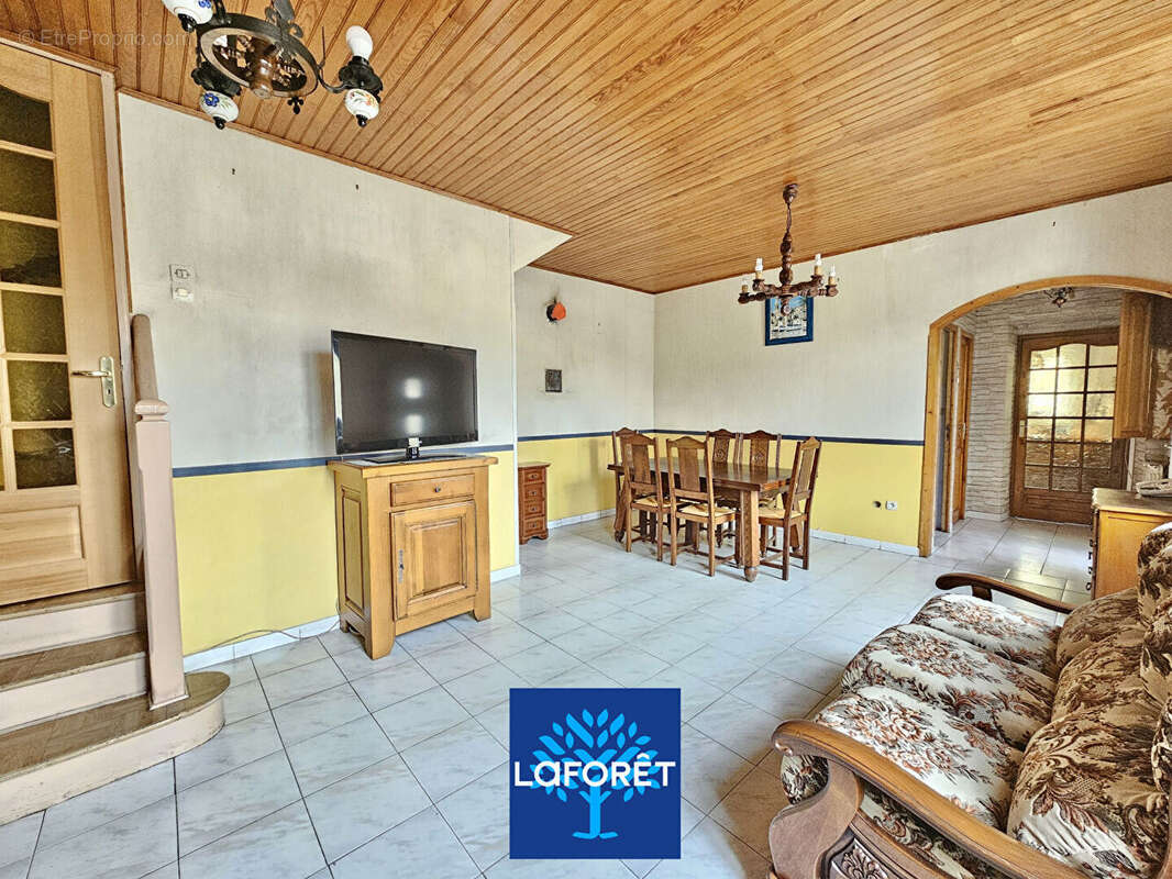 Maison à SAINT-PRIEST