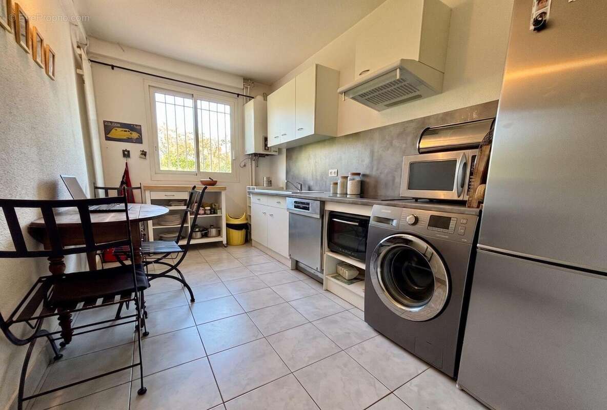 Appartement à BOURG-DE-PEAGE