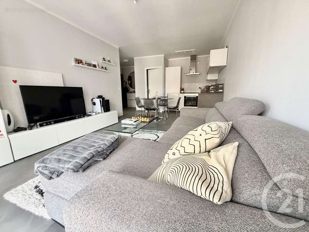 Appartement à ROQUEBRUNE-CAP-MARTIN