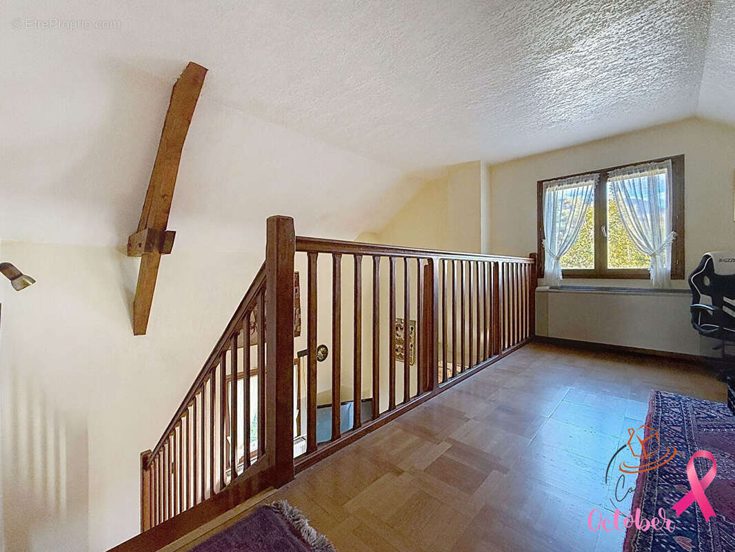 Maison à BELLEGARDE-SUR-VALSERINE