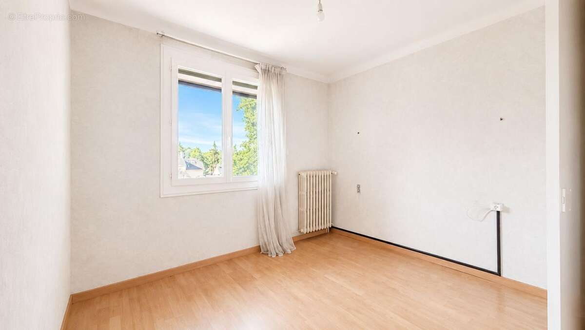 Rodez – Maison 4 chambres avec jardin, garage et cuisine d’été  - photo 10