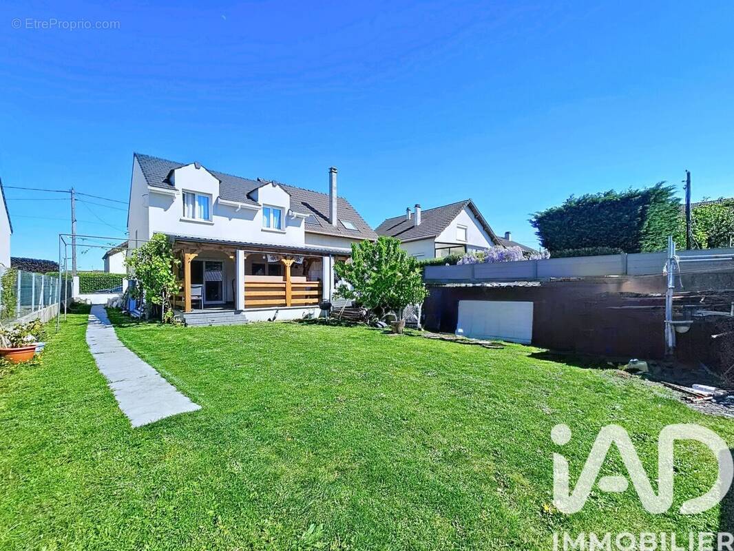 Photo 1 - Maison à TREMBLAY-EN-FRANCE