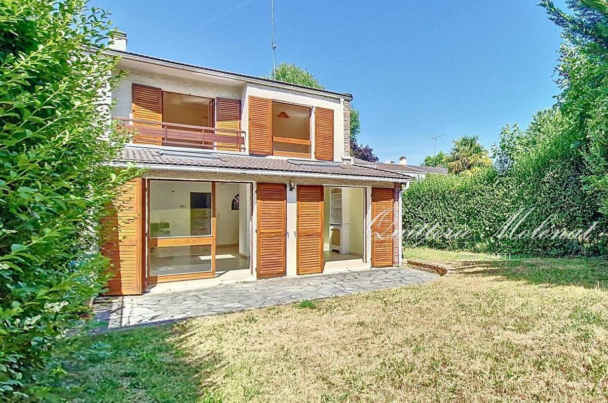 Photo 1 - Maison à NOISY-LE-ROI