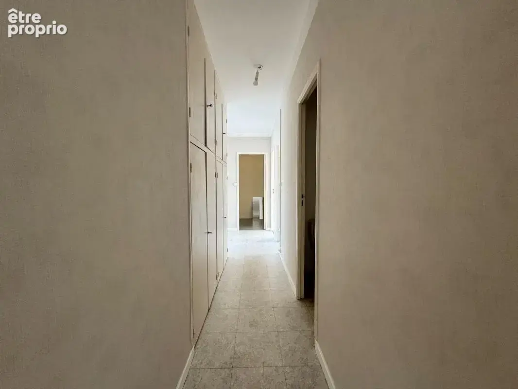 Appartement t4 au 1er étage avec ascenseur - photo 11