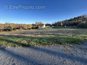 Terrain à SAINT-PRIEST-DE-GIMEL